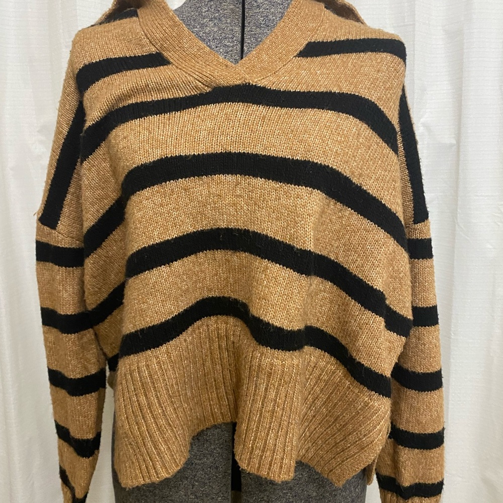 Maurices Women’s Large Cozier Than Cashmere Collared Sweater